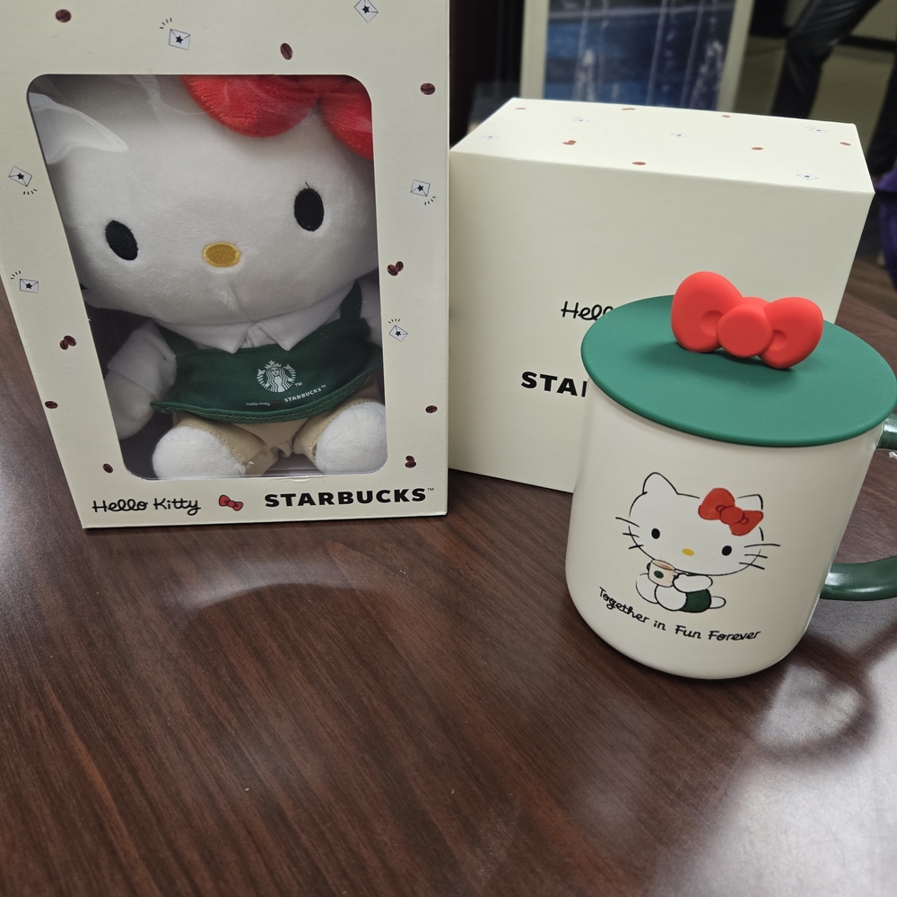Sanrio Hello Kitty Mug and Plush Set - Red, Green, White